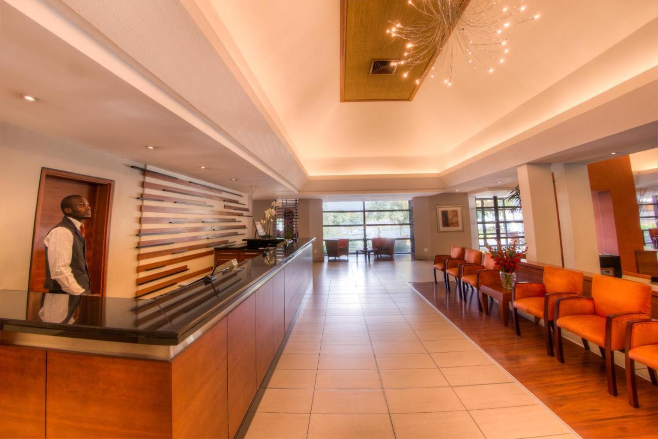 City Lodge Hotel Sandton, Katherine Street Johannesburgo Exterior foto