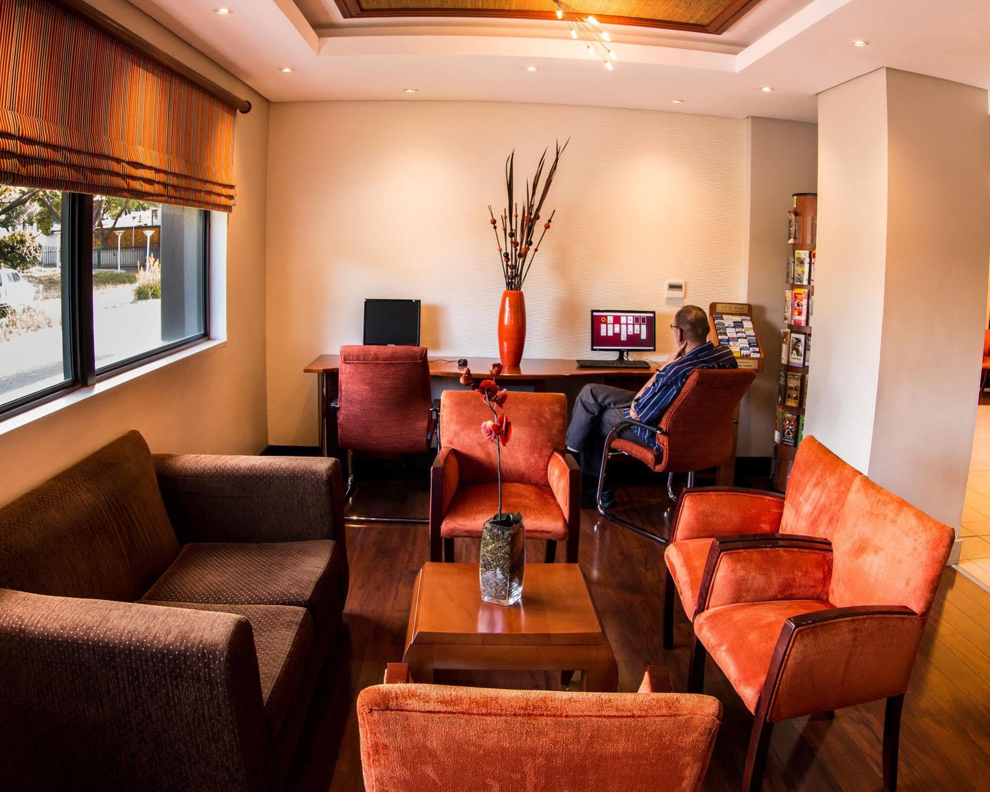 City Lodge Hotel Sandton, Katherine Street Johannesburgo Exterior foto